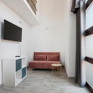 Lofty Loft - Chiese , Milano Italia
